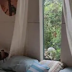 לינה וארוחת בוקר Muhusi Linnumaja 4*
